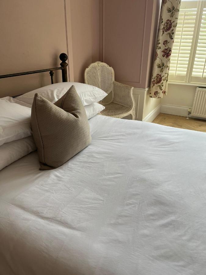 Private Apartment - 3 Bedrooms ハロゲート エクステリア 写真